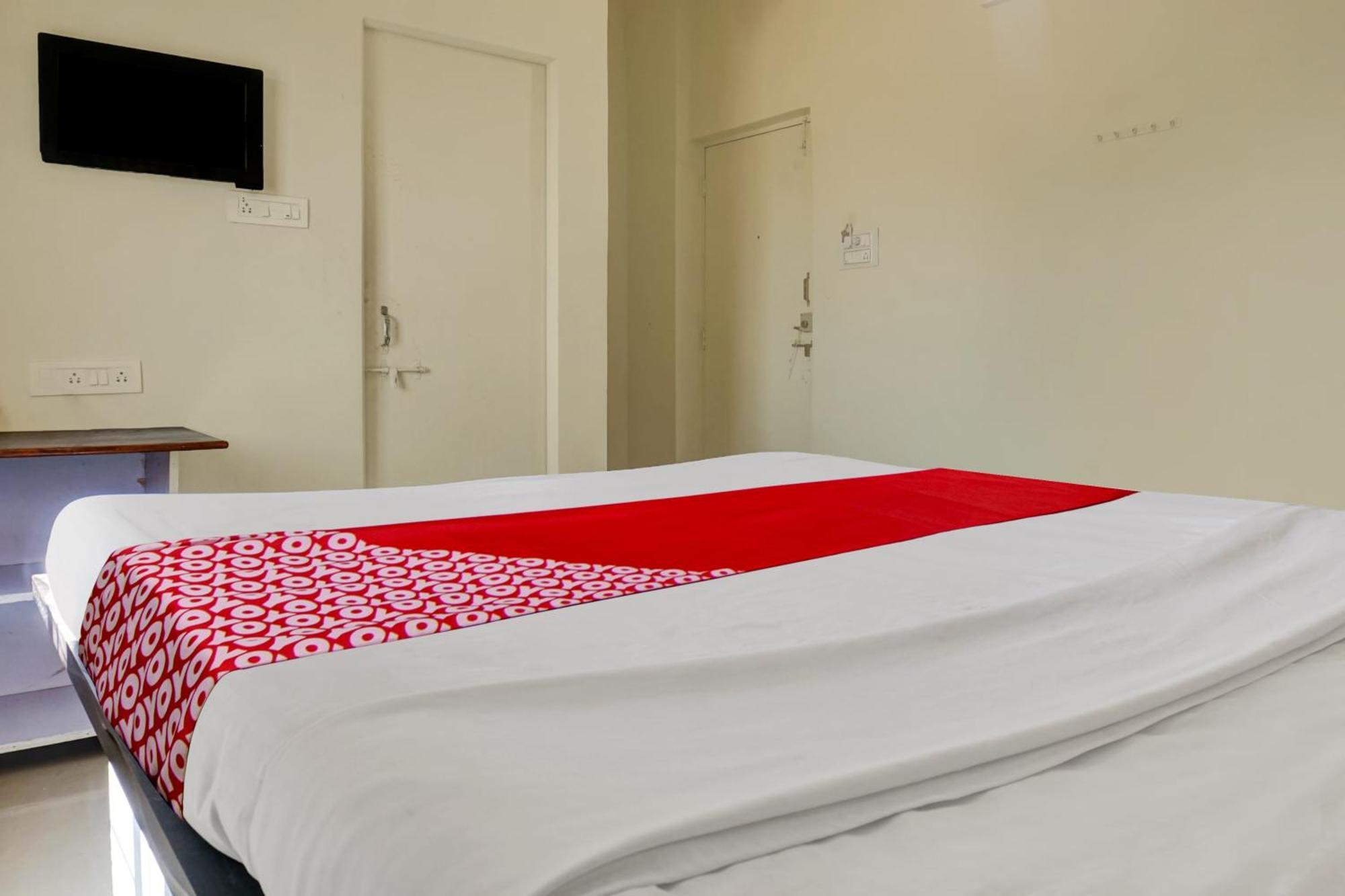 Hotel O Happy Homely Stay Sasvad Exterior photo